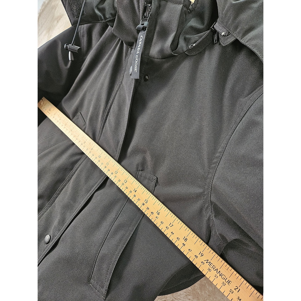Canada Goose Down Jacket Parka Coyote Fur Hooded Women's Size S - Picture 6 of 10